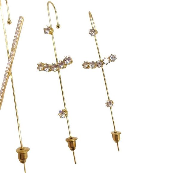 Set of 2 Gold tone ear pin cuff earrings bundle - Picture 3 of 6